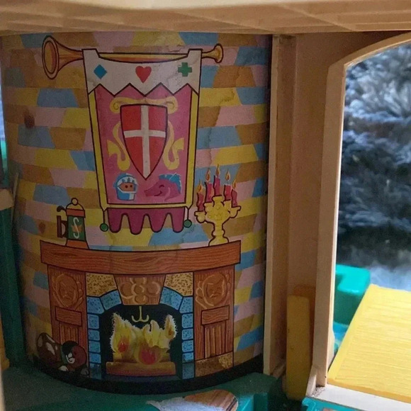 Vintage Fisher Price Little People #993 PLAY FAMILY CASTLE - Picture 8 of 16